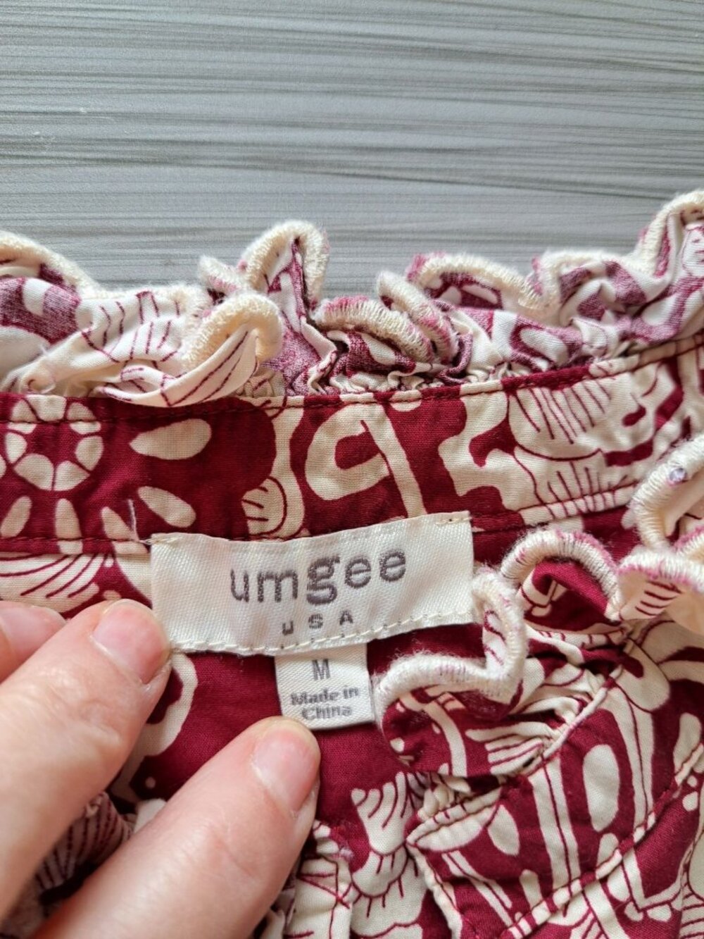 Umgee Burgundy Paisley Floral Print Boho Peasant Blouse Ruffle Sleeves Cotton M - Picture 3 of 9